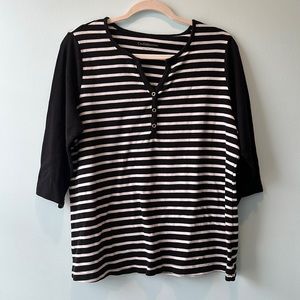 Croft&Barrow Black and white striped shirt